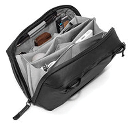 Peak Design Tech Pouch - Black: Organize Your Camera Accessories in Style