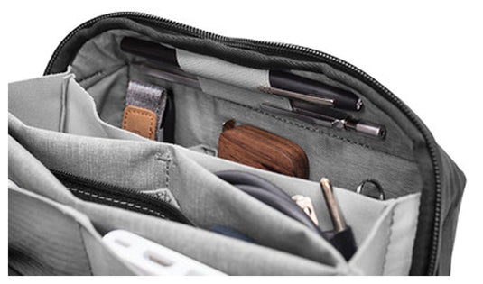 Peak Design Tech Pouch - Sage: Organize Your Camera Accessories in Style