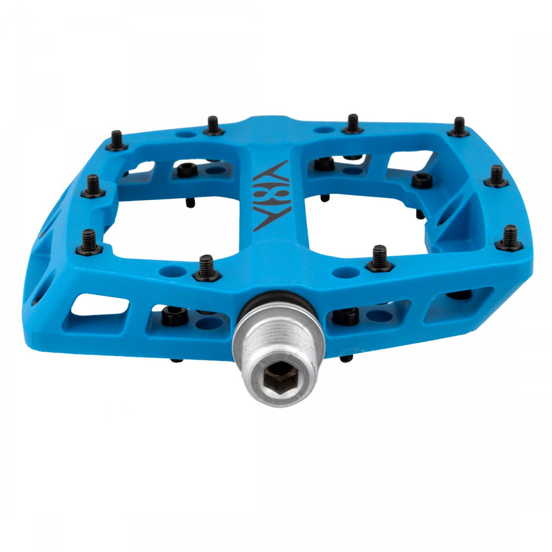 Load image into Gallery viewer, Origin8 Retox Platform Pedals 9/16&quot; Concave Composite Body Removable Pins Blue
