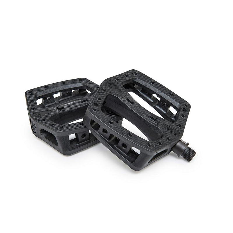 Load image into Gallery viewer, Eclat Plaza Platform Pedals Body: Nylon, Spindle: Cr-Mo, 9/16&#39;&#39;, Black, Pair
