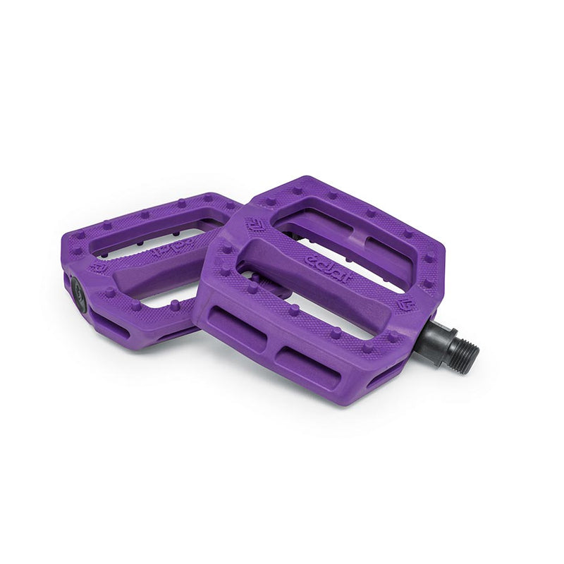 Load image into Gallery viewer, Eclat Slash Platform Pedals Body: Nylon, Spindle: Cr-Mo, 9/16&#39;&#39;, Purple, Pair
