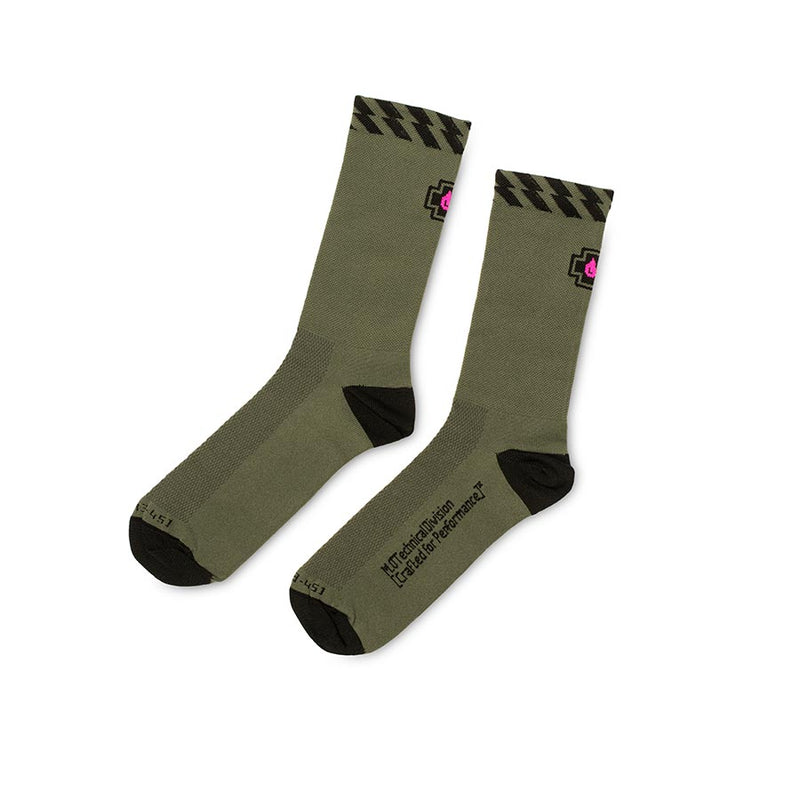 Load image into Gallery viewer, Muc-Off-Technical-Rider-Socks-Socks-SOCK0634
