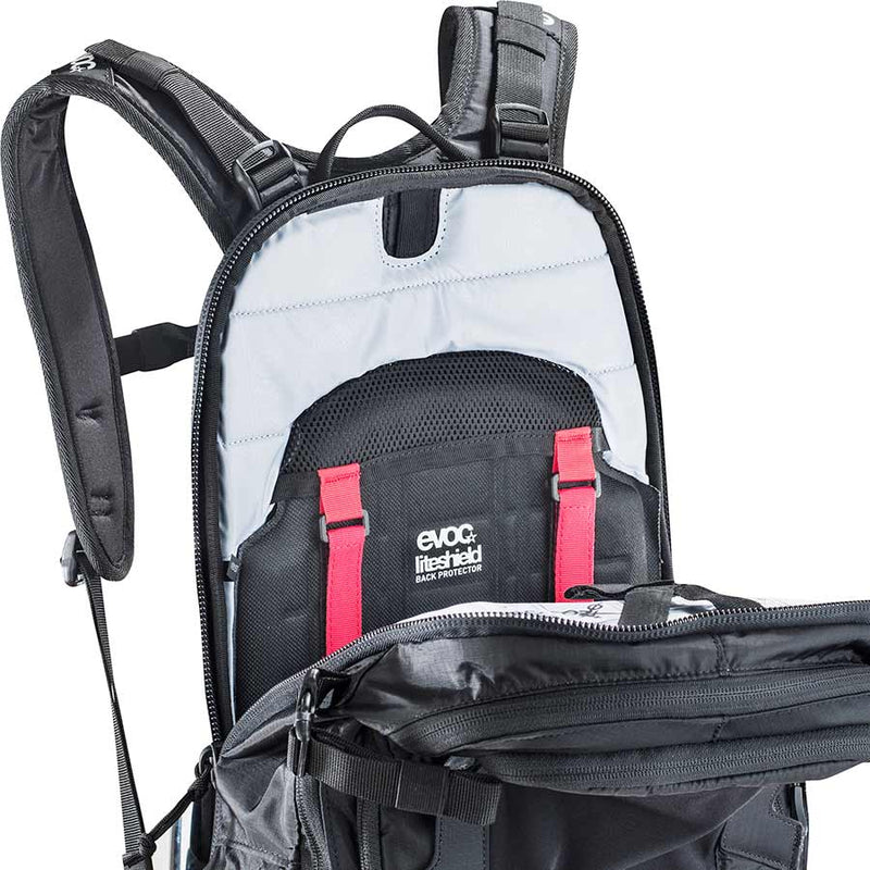 Load image into Gallery viewer, EVOC FR Trail Blackline Protector, 20L, Backpack, Black, XL
