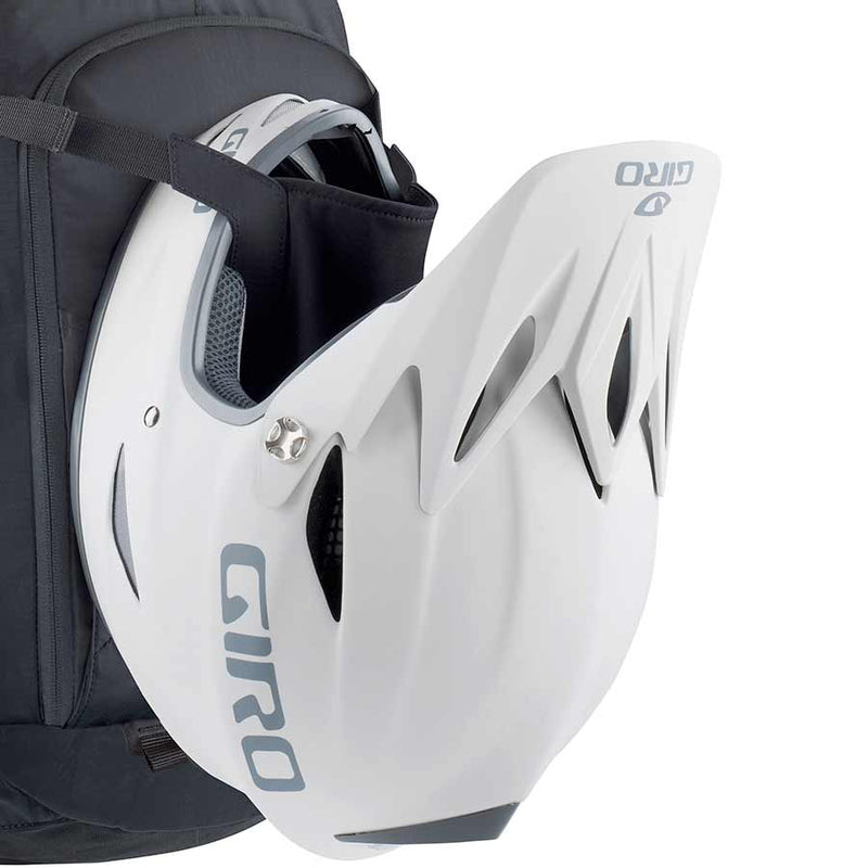 Load image into Gallery viewer, EVOC FR Enduro Blackline Protector, 16L, Backpack, Black, ML
