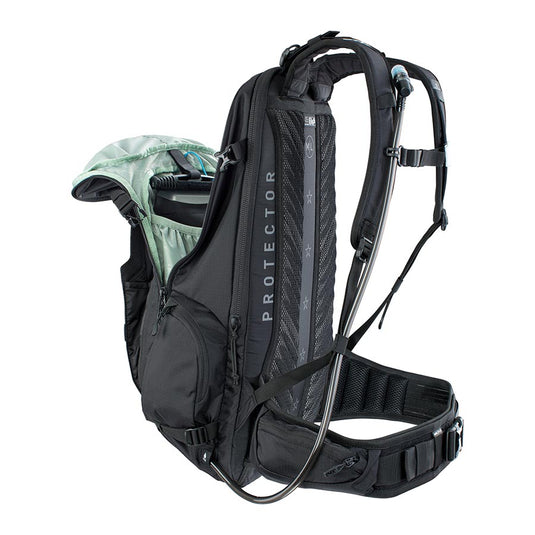 EVOC FR Trail E-Ride Protector backpack, 20L, Black, ML