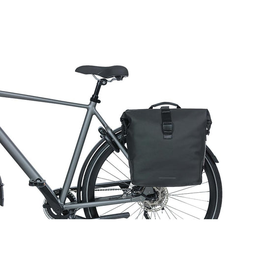 Basil SoHo Pannier 42L Black