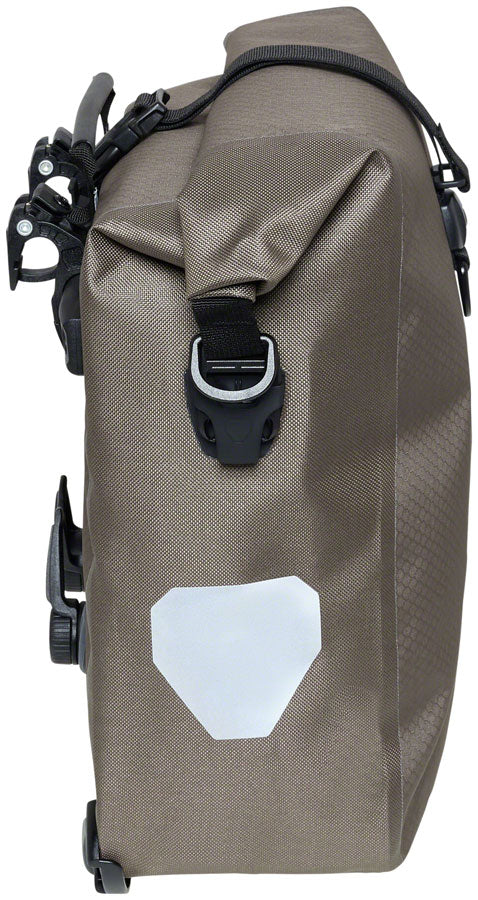 Load image into Gallery viewer, Ortlieb Gravel Pack Pannier - 25L, Pair, Dark Sand
