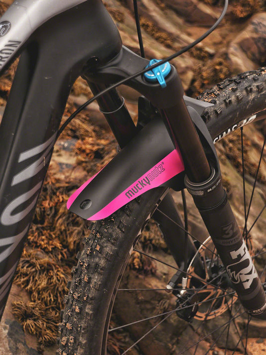 Mucky Nutz Face Fender - Magenta