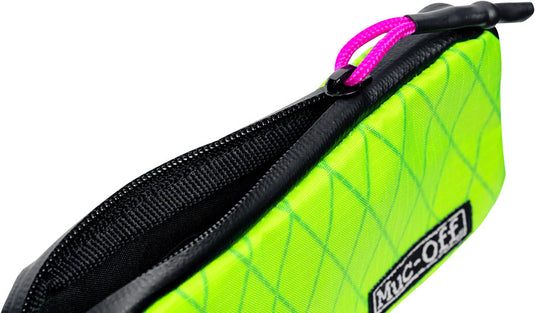 Muc-Off Essentials Case - Hi-Vis Yellow Water-Repellent Zipper