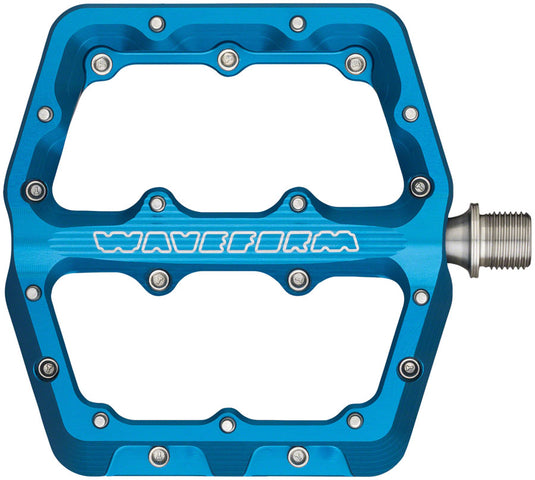 Wolf Tooth Waveform Pedals - Blue, Large