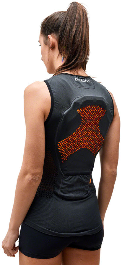 Load image into Gallery viewer, Bluegrass Seamless Lite D30 Body Armor - Black, Small/Medium
