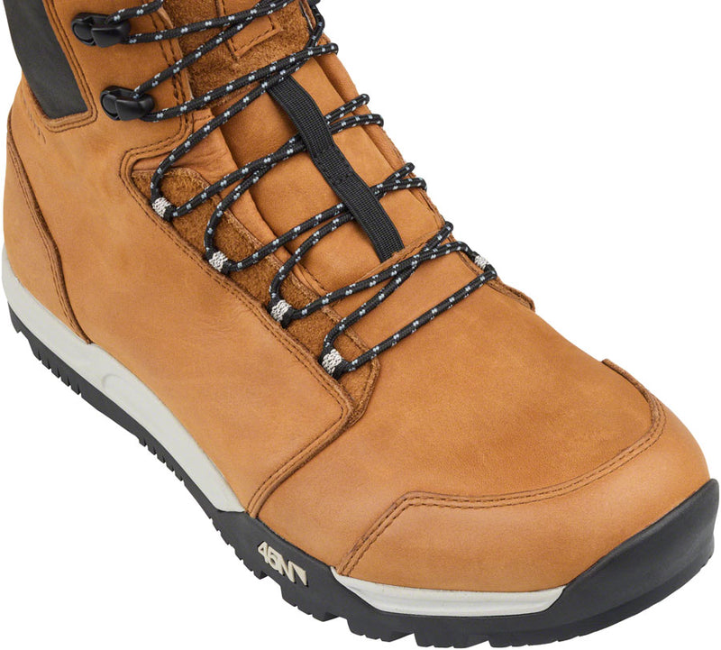 Load image into Gallery viewer, 45NRTH Oland Cycling Boot - Tan, Size 39
