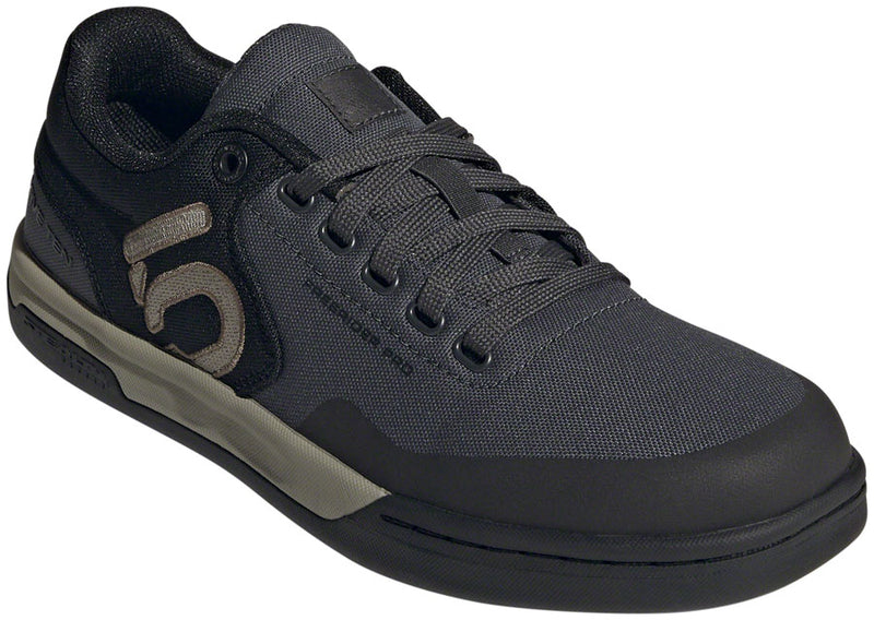 Load image into Gallery viewer, Five Ten Freerider Pro Canvas Flat Shoes - Men&#39;s, Gray Six/Silver Pebble/Core Black, 9.5
