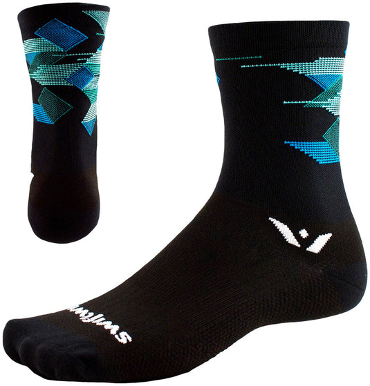 Swiftwick-Vision-Six-Socks-Socks-SOCK0516