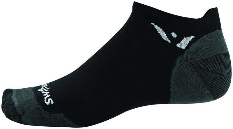 Load image into Gallery viewer, Swiftwick Pursuit Zero Ultralight Socks - No Show, Black, X-Large
