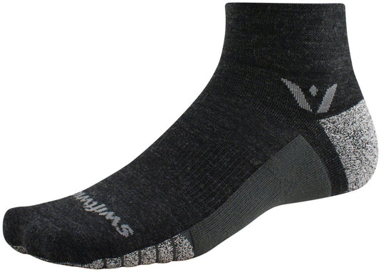 Swiftwick-Flite-XT-Trail-Quarter-Crew-Socks-Socks-SOCK2137