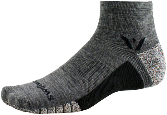 Swiftwick-Flite-XT-Trail-Quarter-Crew-Socks-Socks-SOCK2404