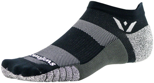 Swiftwick-Flite-XT-No-Show-Socks-Socks-SK2638