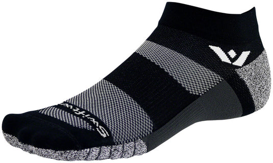 Swiftwick-Flite-XT-Ankle-Socks-Socks-SOCK5546