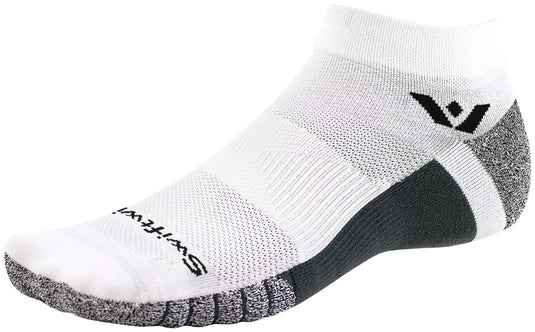 Swiftwick-Flite-XT-Ankle-Socks-Socks-SOCK5548