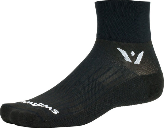 Swiftwick-Aspire-Quarter-Crew-Socks-Socks-SK8337