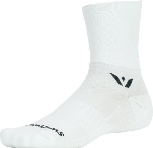 Swiftwick-Aspire-Quarter-Crew-High-Socks-Socks-SK8359