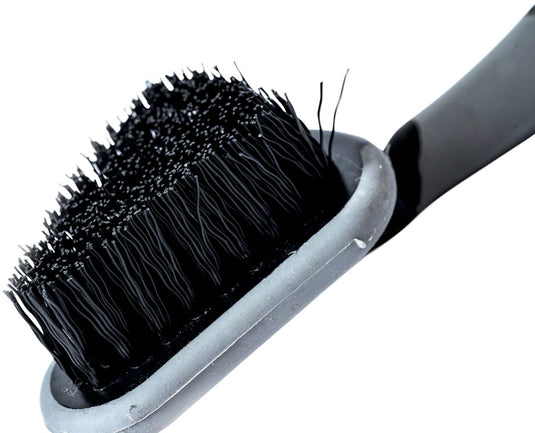 Muc-Off Drivetrain Brush: Triangular, All-Purpose High-Quality Nylon Bristles