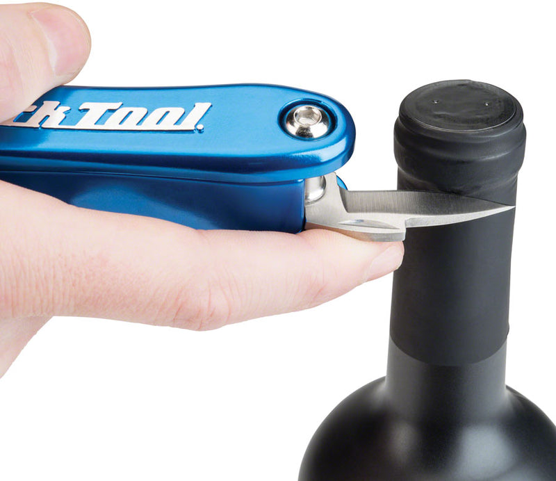 Load image into Gallery viewer, Park Tool BO-4 Corkscrew and Bottle Opener Fold-Up Tool Pocket Multitool
